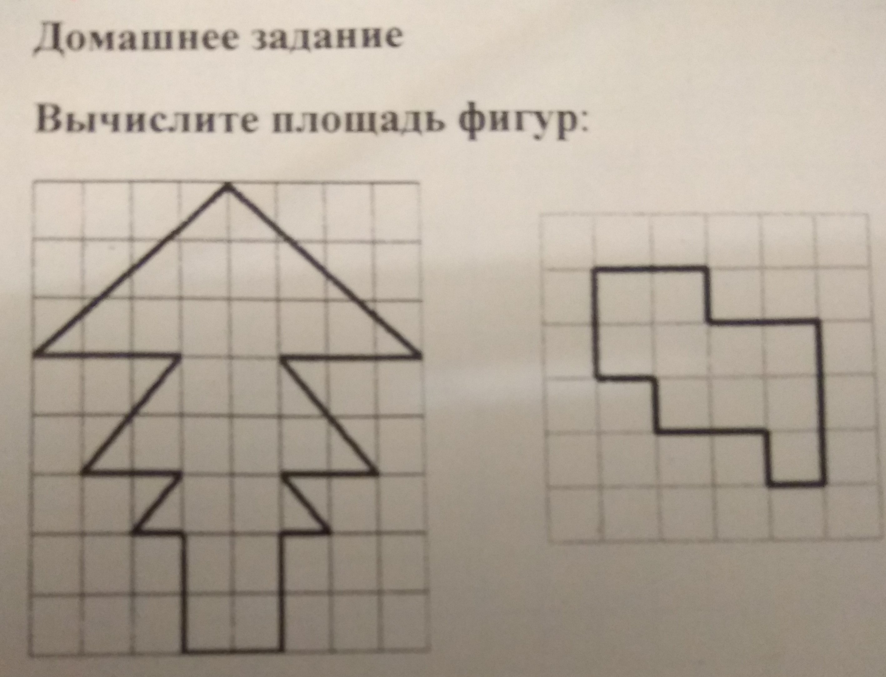 Найти площадь фигуры по клеточкам