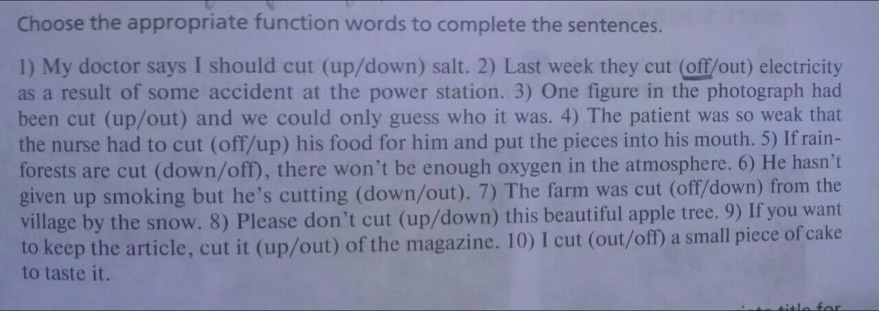 Use the appropriate function. Transform the sentence according to the models model 3. Report the sentences according to the models. Look at each picture identify the correct pronoun to use.